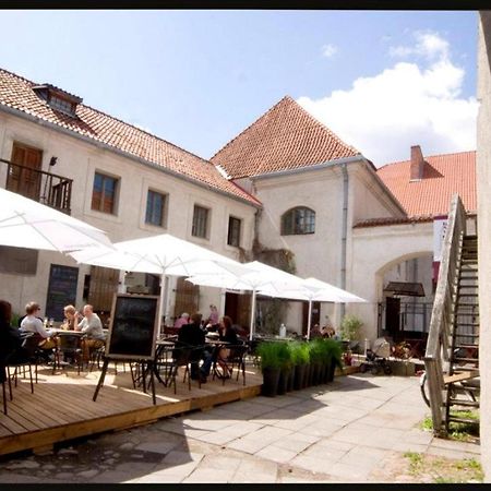 Seven Fridays Guest House Vilnius Exterior foto
