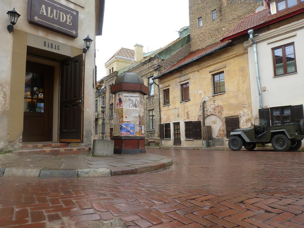 Seven Fridays Guest House Vilnius Exterior foto