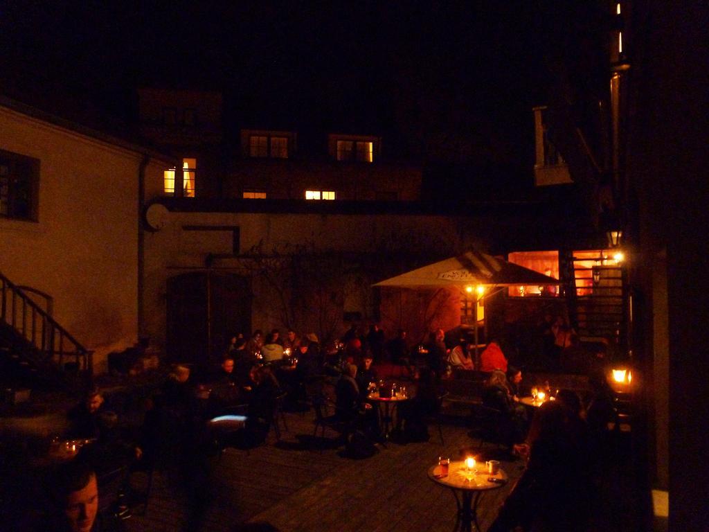 Seven Fridays Guest House Vilnius Exterior foto